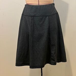 Patagonia Fit and Flare Heather Grey Active Skirt - Size Medium